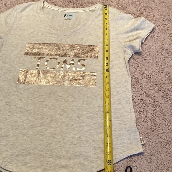 TOMS Womens Graphic Logo Short Sleeved T-Shirt - size Large - Picture 7 of 9